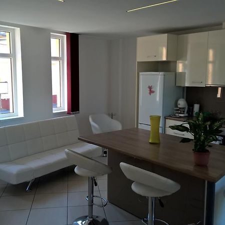 Kazinczy Apartment Kecskemét Extérieur photo